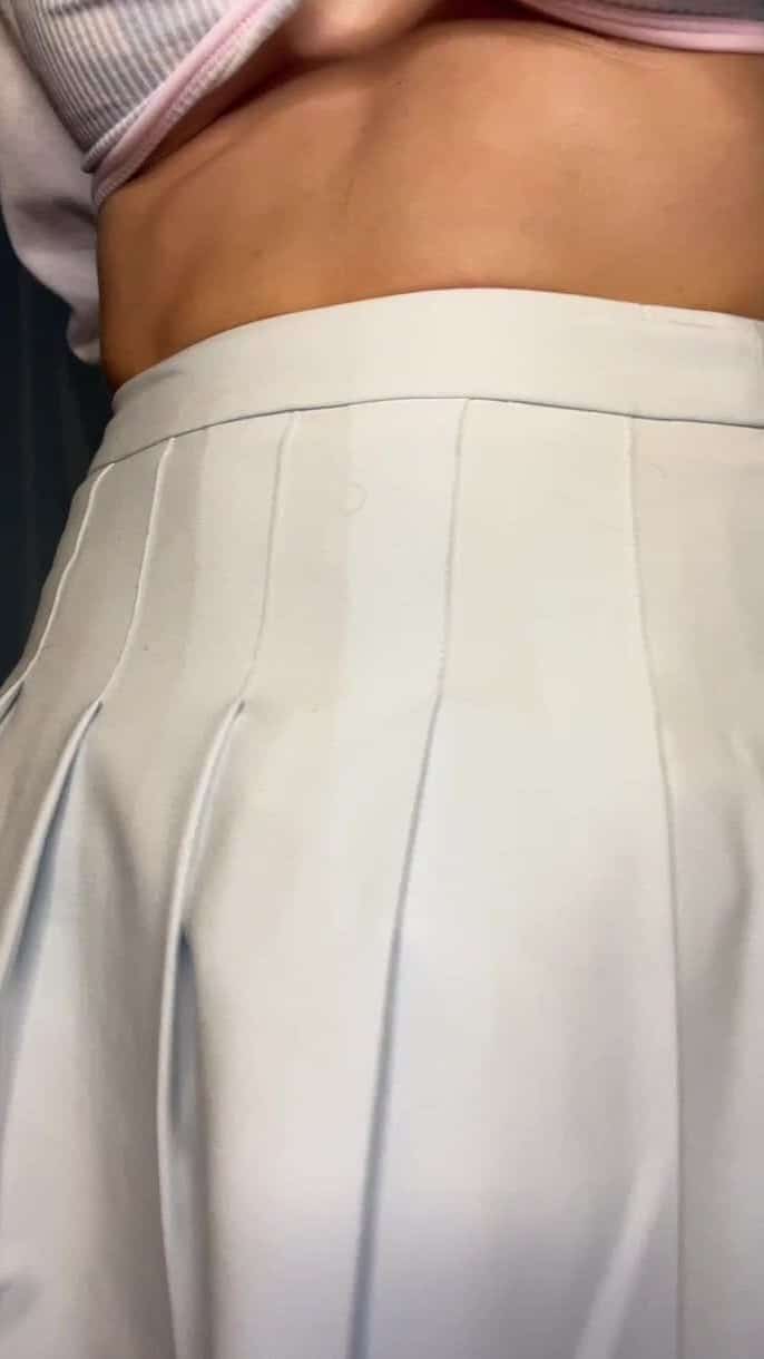 [OnlyFans] Ts Eva Lord - I Cum All Over My Pink Panties In This Solo [720x1280]